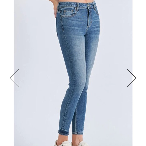 Hidden jeans, women’s size 25 - Picture 5 of 6